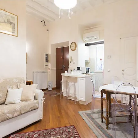 Trevi Luxury Apartment *